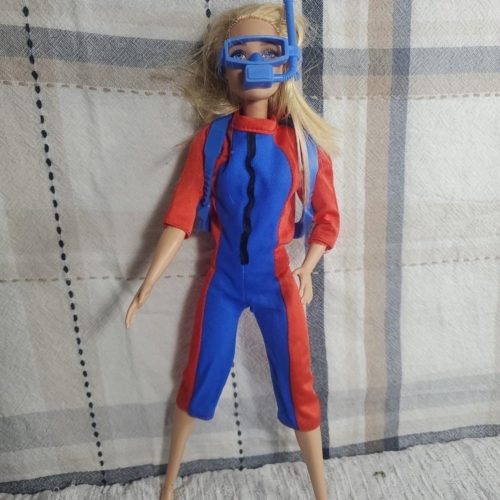 Barbie - 1990's Genuine Barbie #775 Ken Active Wear - Ocean Scuba Gear